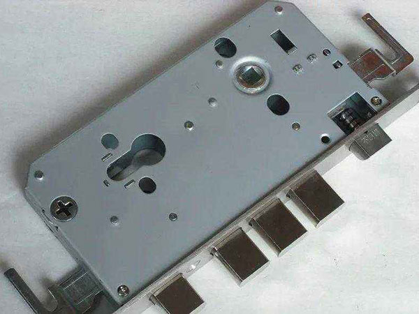 江达24小时上门开锁公司